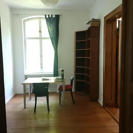 Gruenderzeitvilla In Zehlendorf برلين