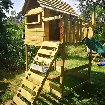 Gruenderzeitvilla In Zehlendorf Διαμέρισμα *